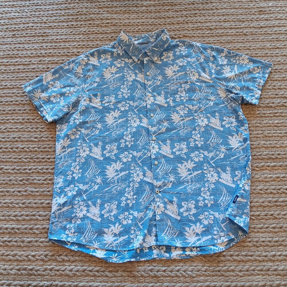 IZOD Saltwater Short Sleeve Hawaiian Print Shirt